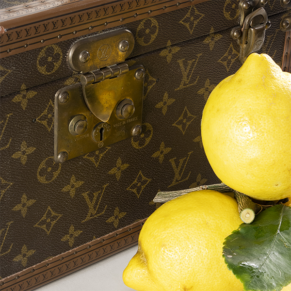 LUXURY FASHION LIVE ONLINE